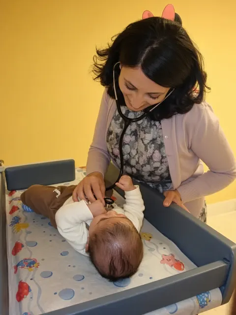 A gentle newborn exam